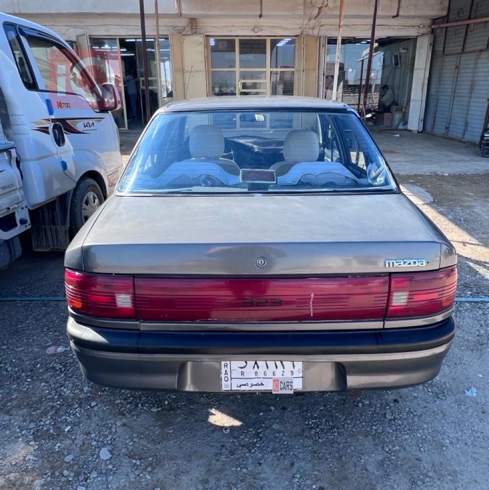 Mazda 323